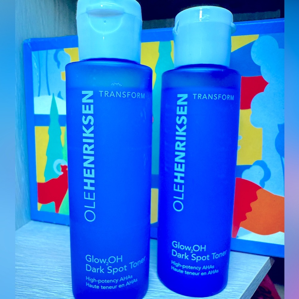 NEW OLE HENRIKSEN GLOW2OH DARK SPOT TONER 2.2 oz - YOU GET TWO BOTTLES!